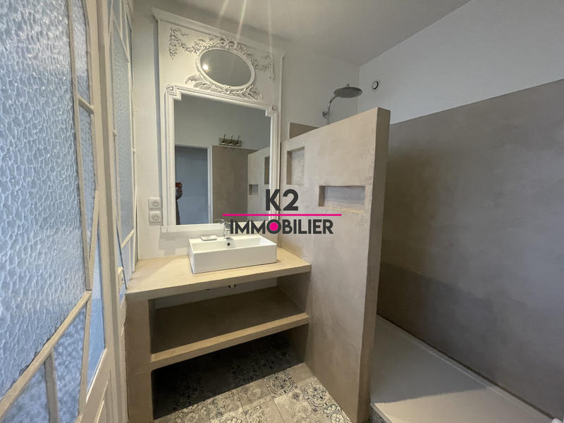 Appartement - 87 m² - 3 pièces