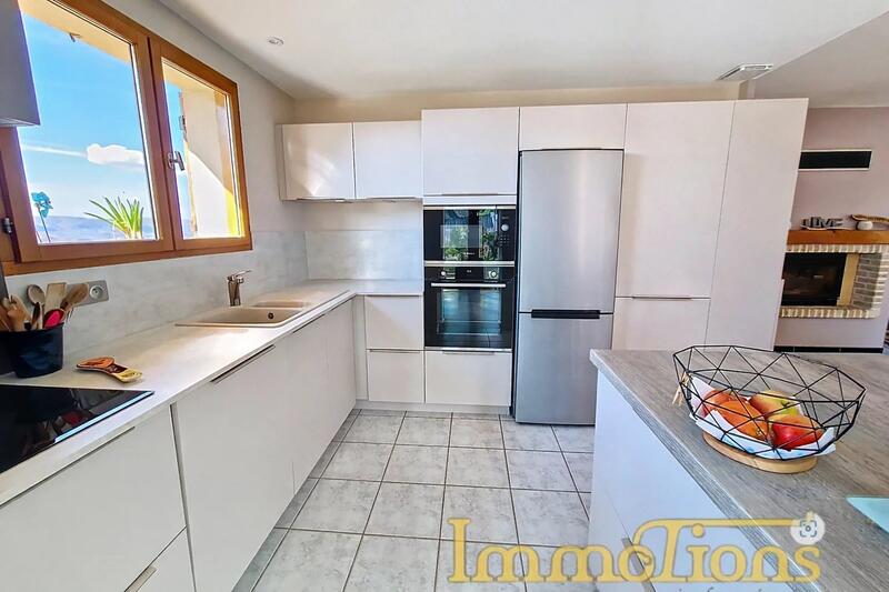 Maison - 160 m² - 7 pièces