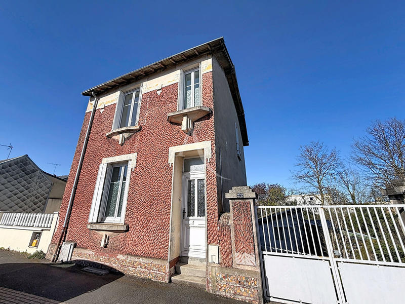 Maison - 81 m² - 4 pièces