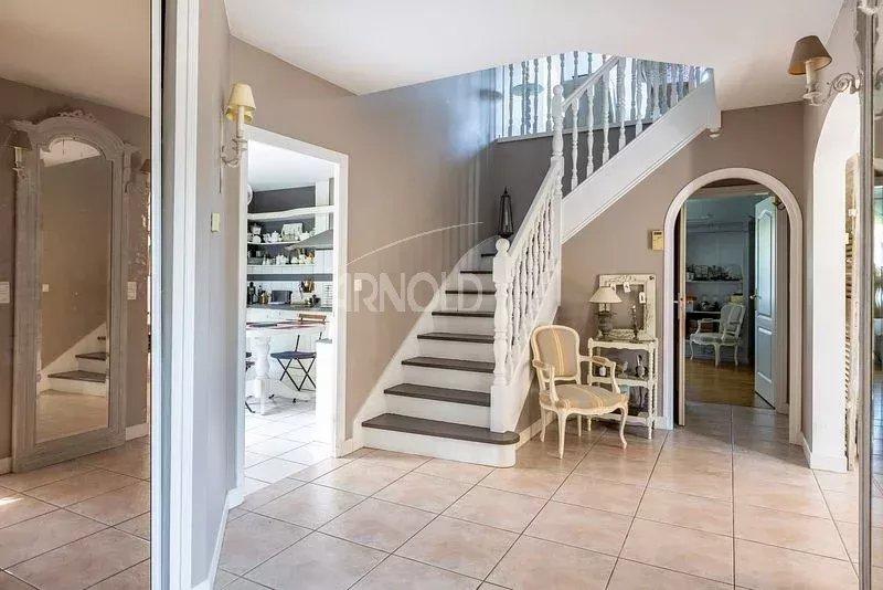 Maison - 165 m² - 6 pièces