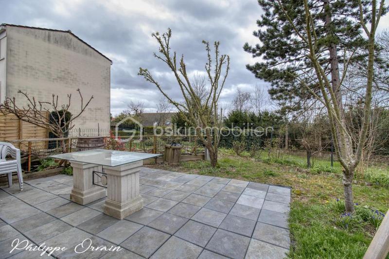 Pavillon - 94 m² - 6 pièces