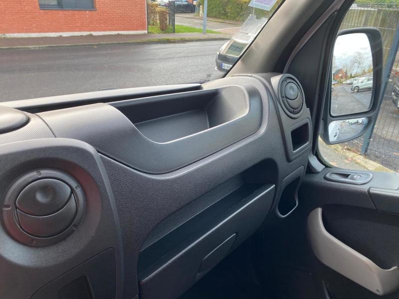 Renault Master Grd Confort L2h2 2.3dci 130 12500ht€ Clim/Bluetooth/Regulateur/Radio