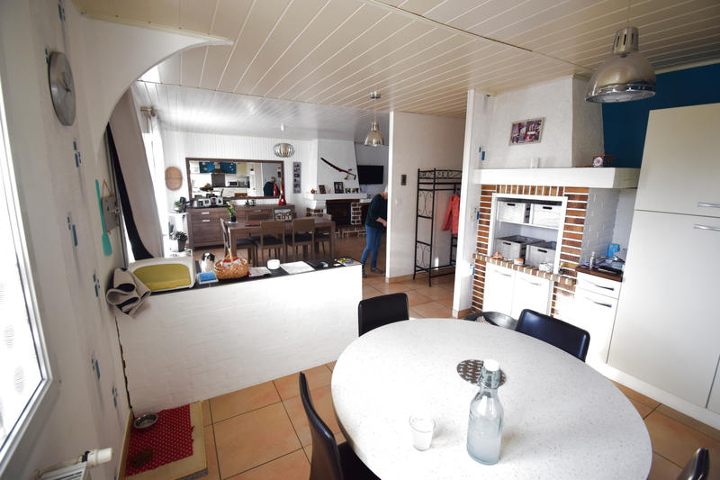 Maison - 100 m² - 10 pièces