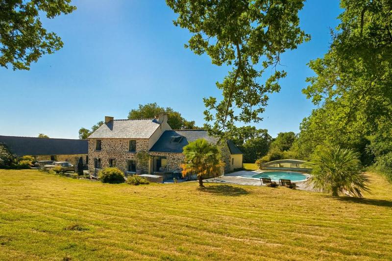 Corps de ferme - 135 m² - 5 pièces