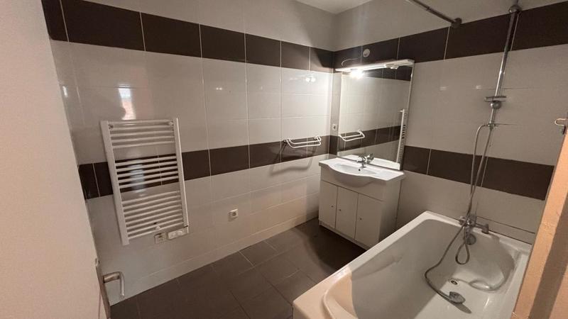 Immeuble - 175 m² - 6 pièces