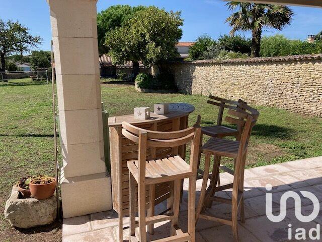 Maison - 275 m² - 9 pièces