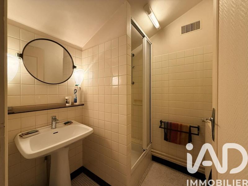 Maison - 197 m² - 10 pièces