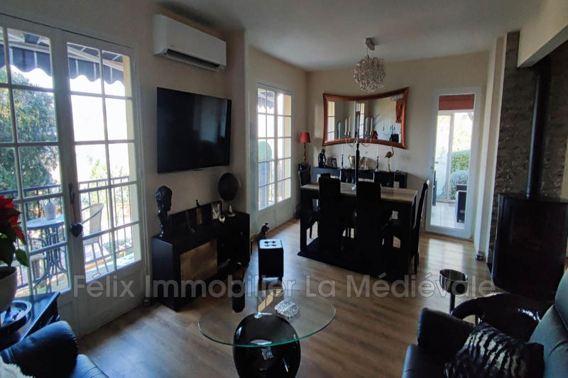 Maison chambre d'hôtes - 155 m² - 7 pièces