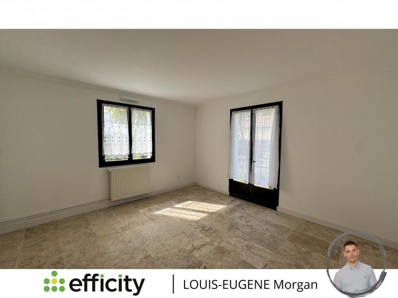 Maison - 220 m² - 9 pièces