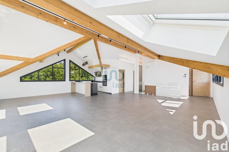 Appartement - 132 m² - 4 pièces