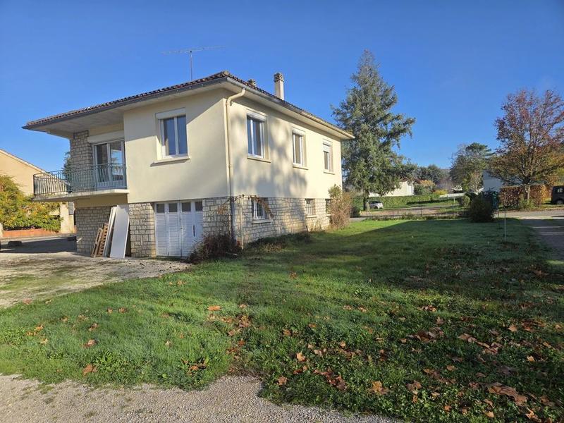 Maison - 111 m² - 4 pièces