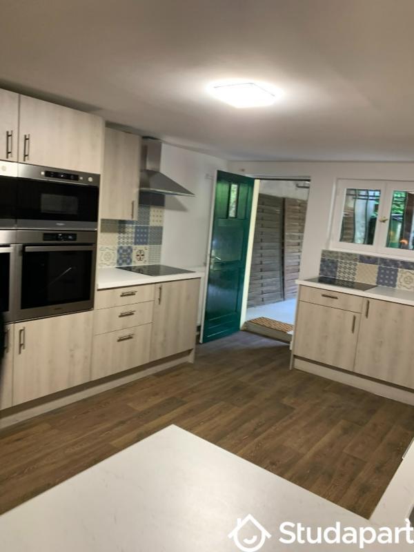 Chambre - 15 m² - 1 pièce