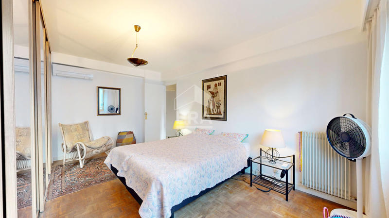 Appartement - 91 m² - 3 pièces