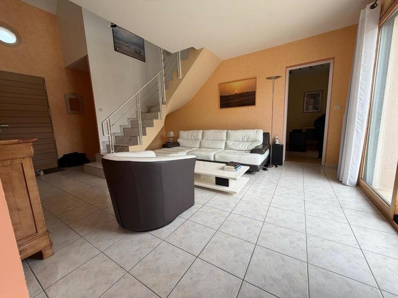 Maison traditionnelle - 102 m² - 5 pièces