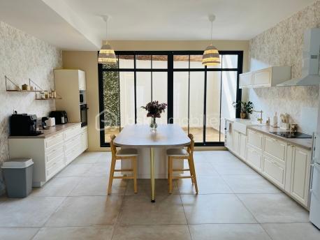 Maison de village - 186 m² - 6 pièces