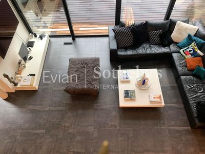 Maison - 219 m² - 6 pièces