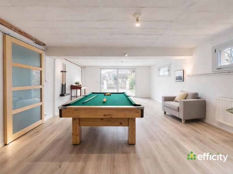 Maison - 159 m² - 7 pièces