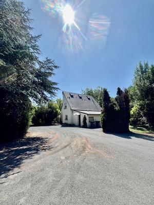 Maison - 140 m² - 7 pièces