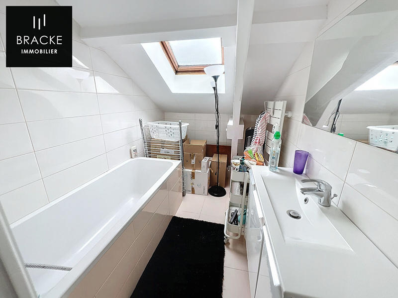 Appartement - 93 m² - 5 pièces