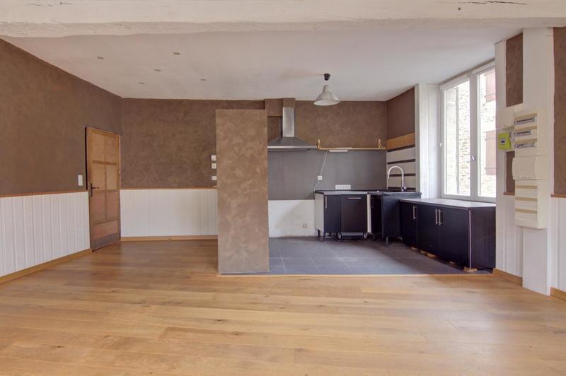 Appartement - 97 m² - 4 pièces