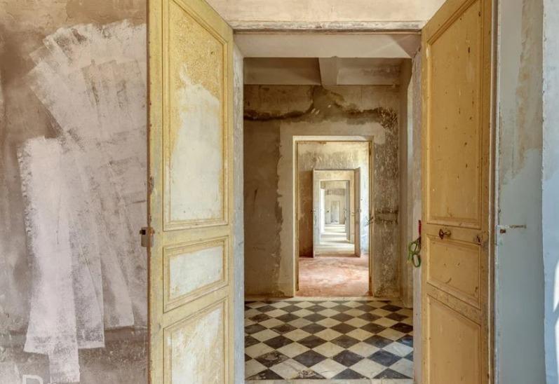 Manoir - 1 575 m² - 20 pièces