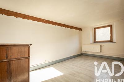Maison - 102 m² - 5 pièces