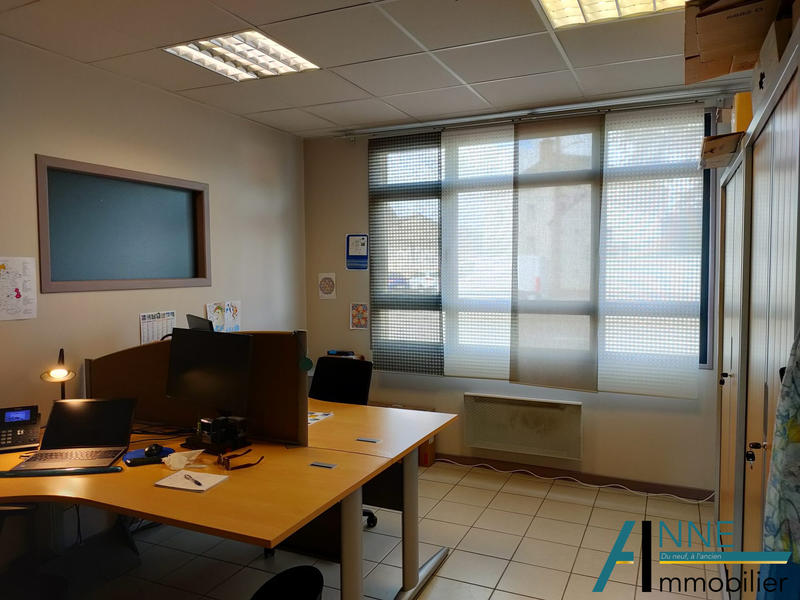 Local commercial - 230 m²