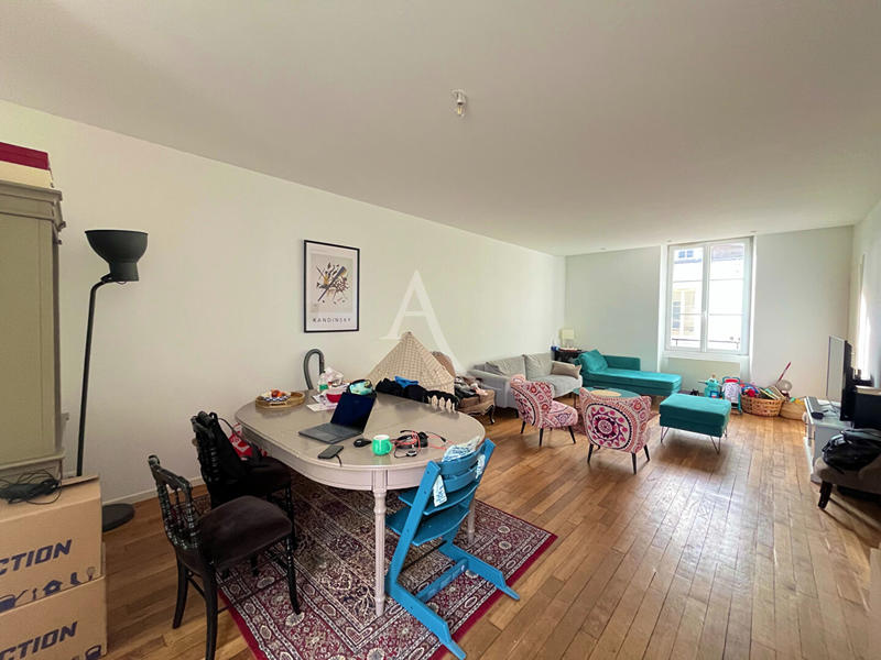 Maison - 101 m² - 4 pièces