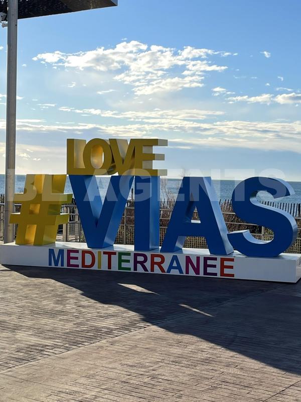 Appartement - 64 m² - 2 pièces