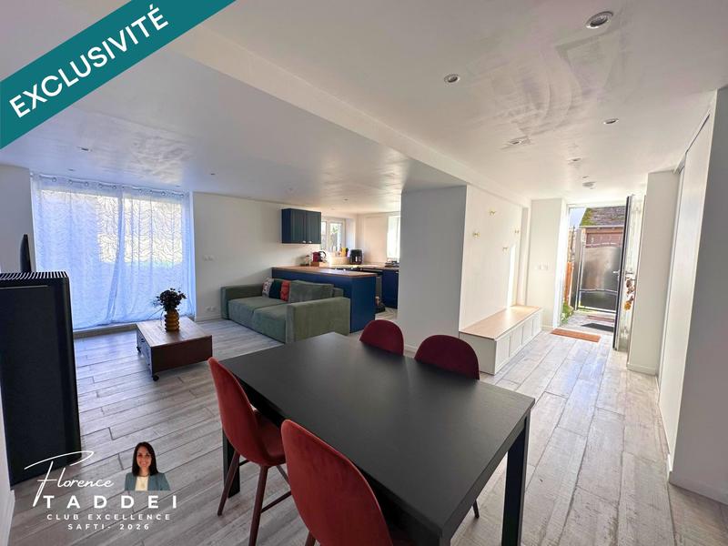 Maison - 90 m² - 5 pièces