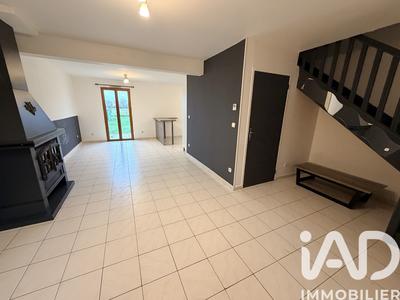 Maison - 96 m² - 4 pièces