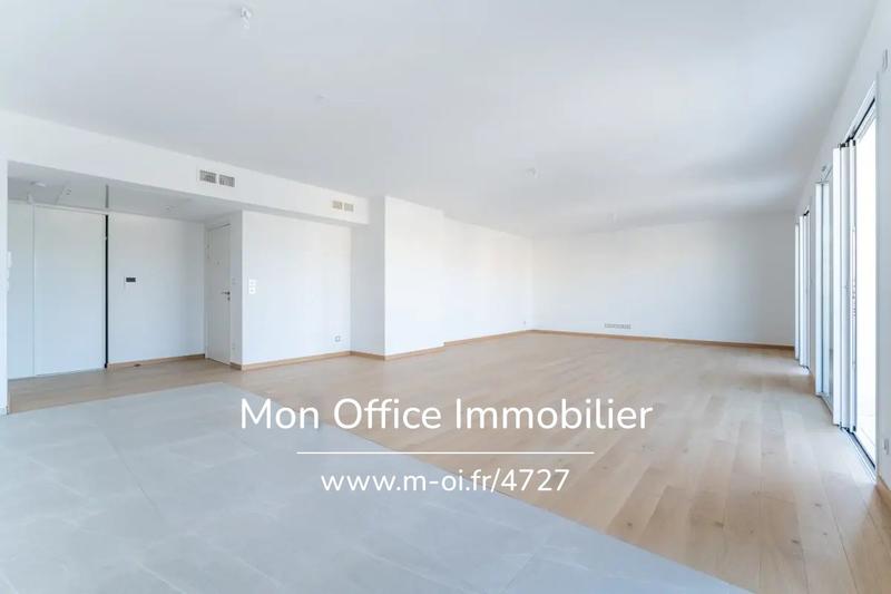 Appartement - 123 m² - 4 pièces