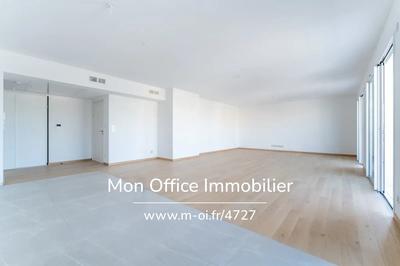 Appartement - 123 m² - 4 pièces