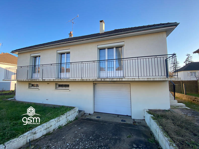 Maison - 98 m² - 5 pièces