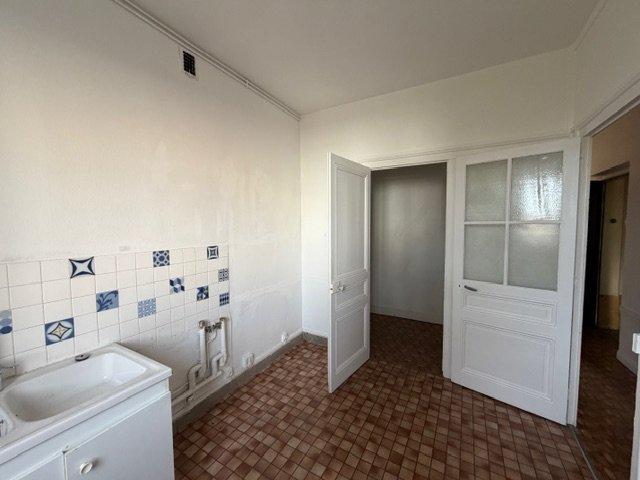 Appartement - 75 m² - 3 pièces