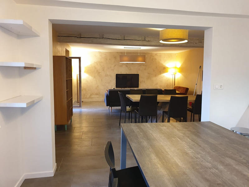 Appartement - 110 m² - 4 pièces