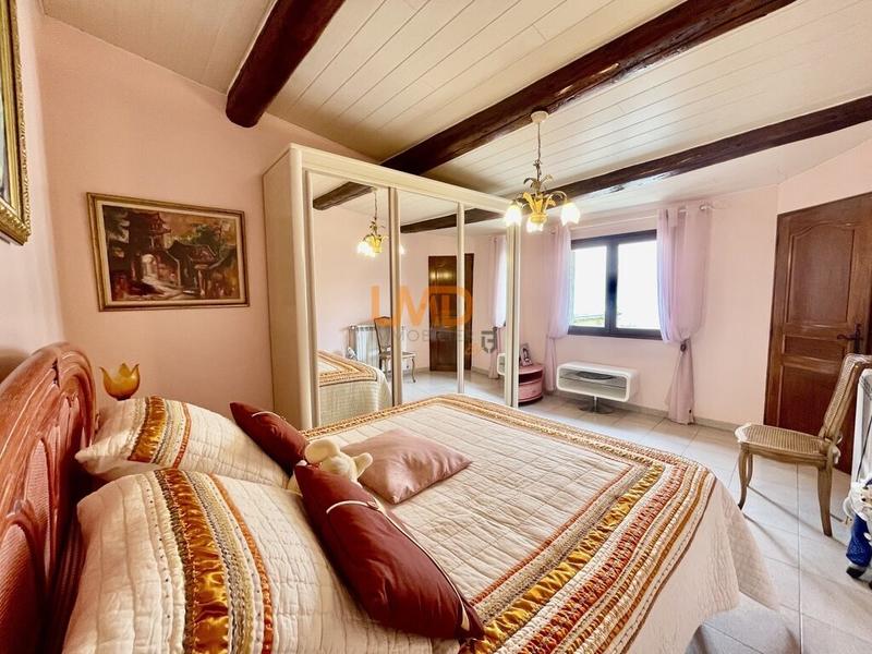 Maison de village - 80 m² - 3 pièces