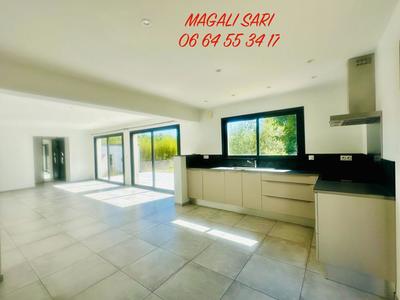 Villa - 148 m² - 6 pièces