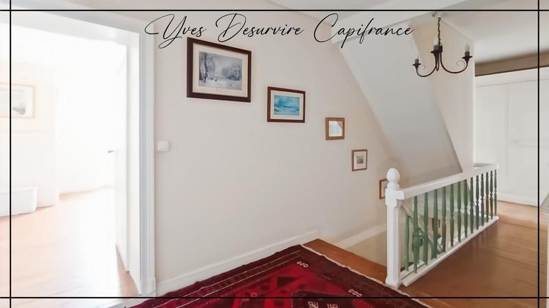 Maison - 181 m² - 6 pièces