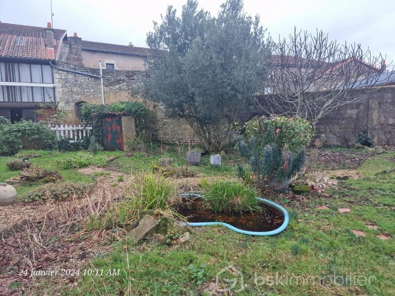 Maison de village - 200 m² - 5 pièces