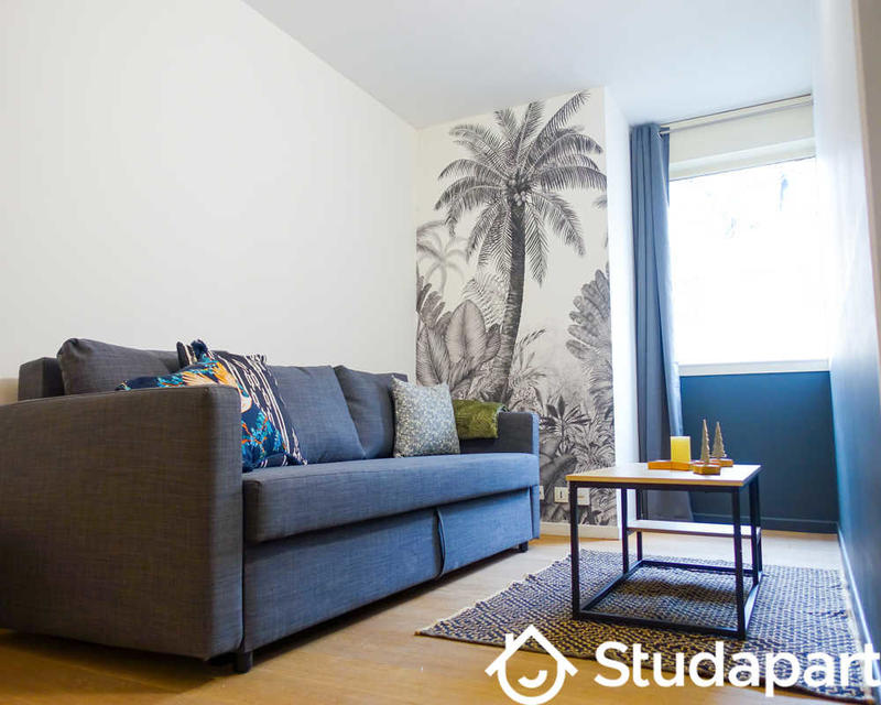 Chambre - 90 m² - 1 pièce