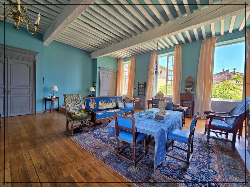 Maison bourgeoise - 296 m² - 5 pièces