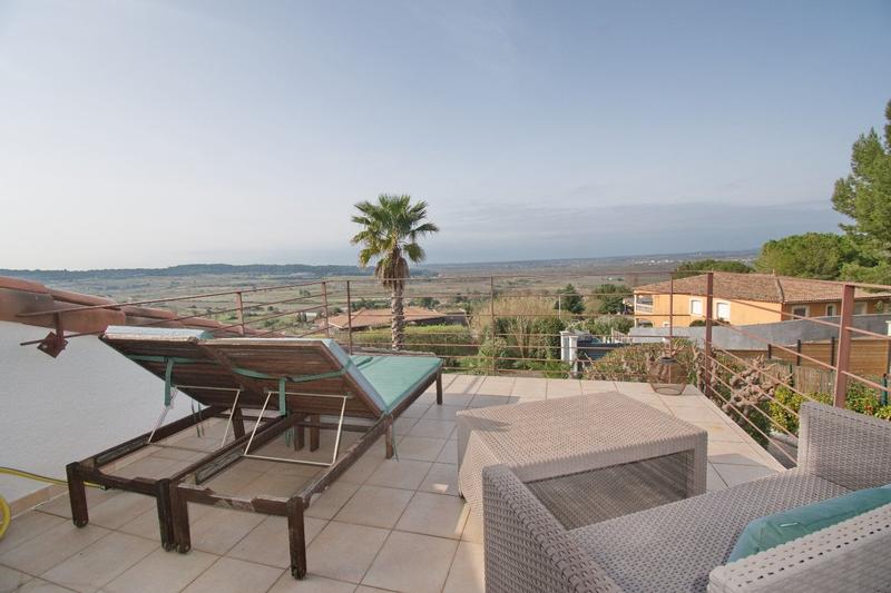 Propriété - 263 m² - 7 pièces