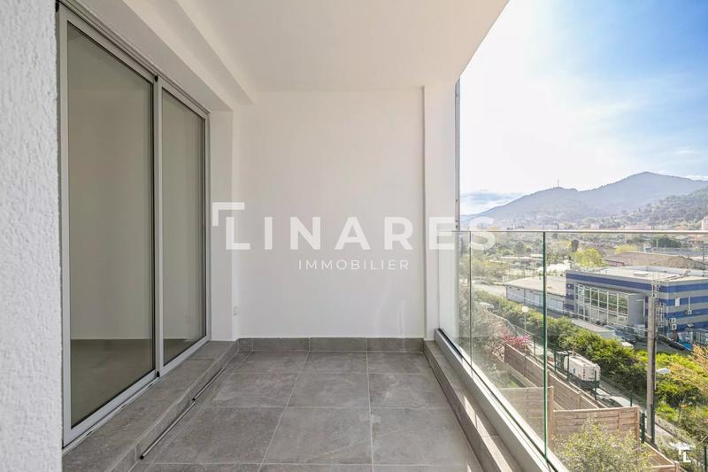 Appartement - 108 m² - 4 pièces