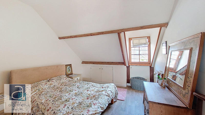 Appartement - 77 m² - 6 pièces