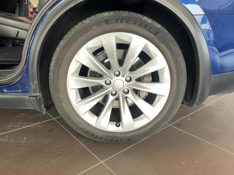 Tesla Model X 6 places 75 kWh Dual Motor