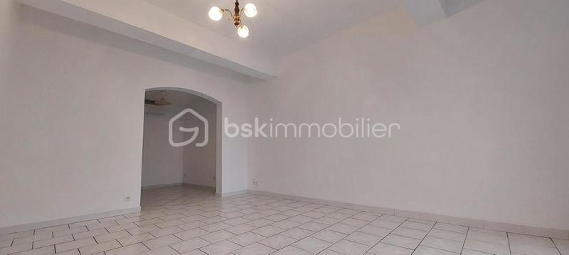 Maison de village - 105 m² - 3 pièces