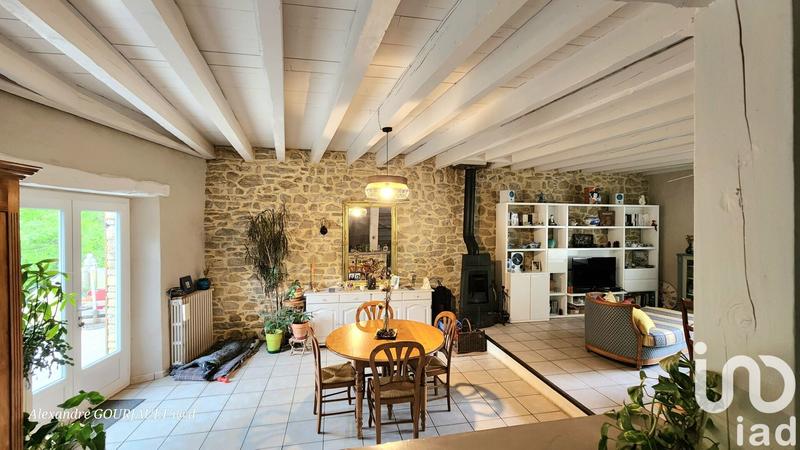 Maison - 167 m² - 7 pièces