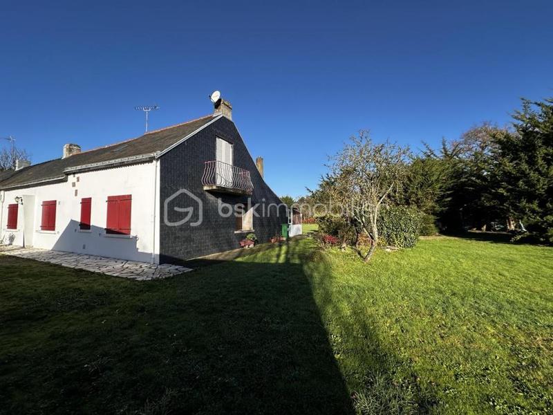 Maison traditionnelle - 108 m² - 5 pièces