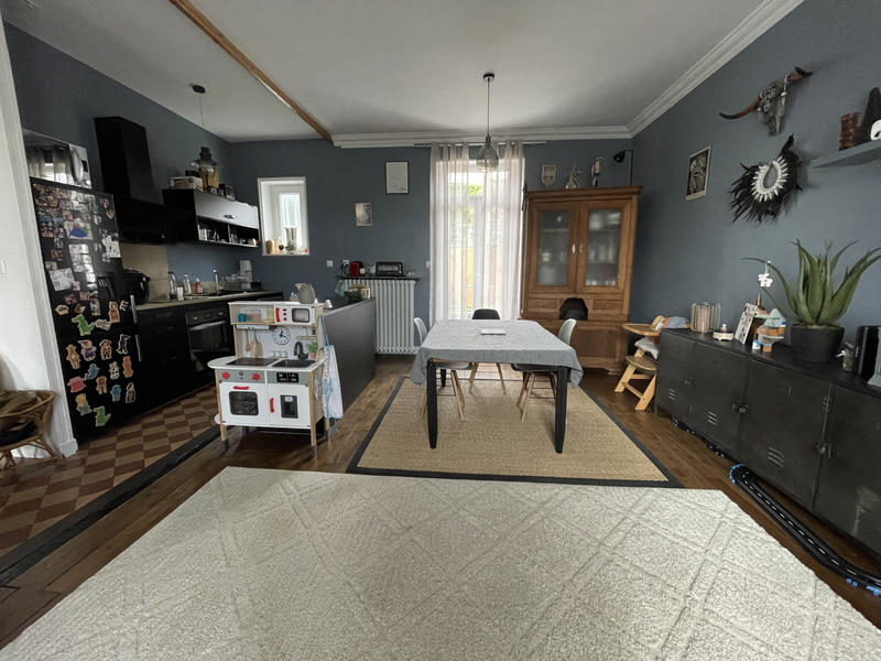 Maison - 92 m² - 4 pièces